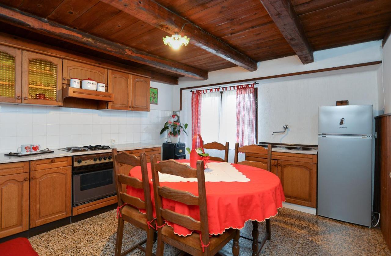 Willa House Monteci 1378 Galižana Zewnętrze zdjęcie